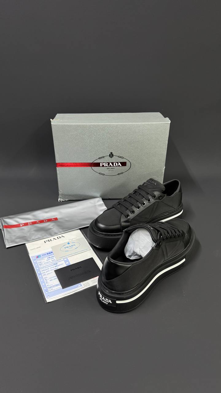 PRADA PATIKE