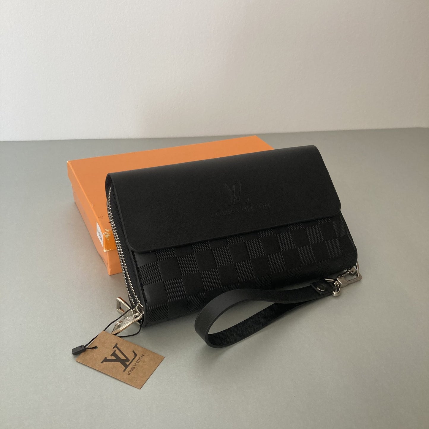 LOUIS VUITTON TORBICA