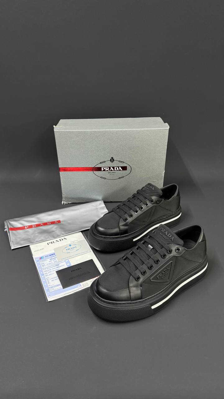 PRADA PATIKE