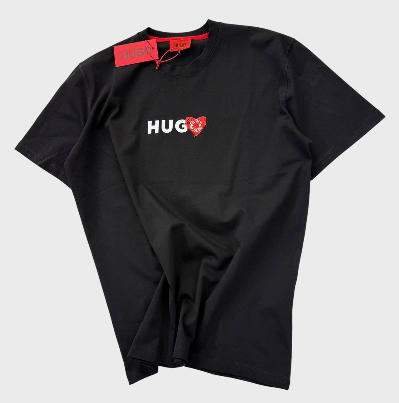 HUGO MAJICA