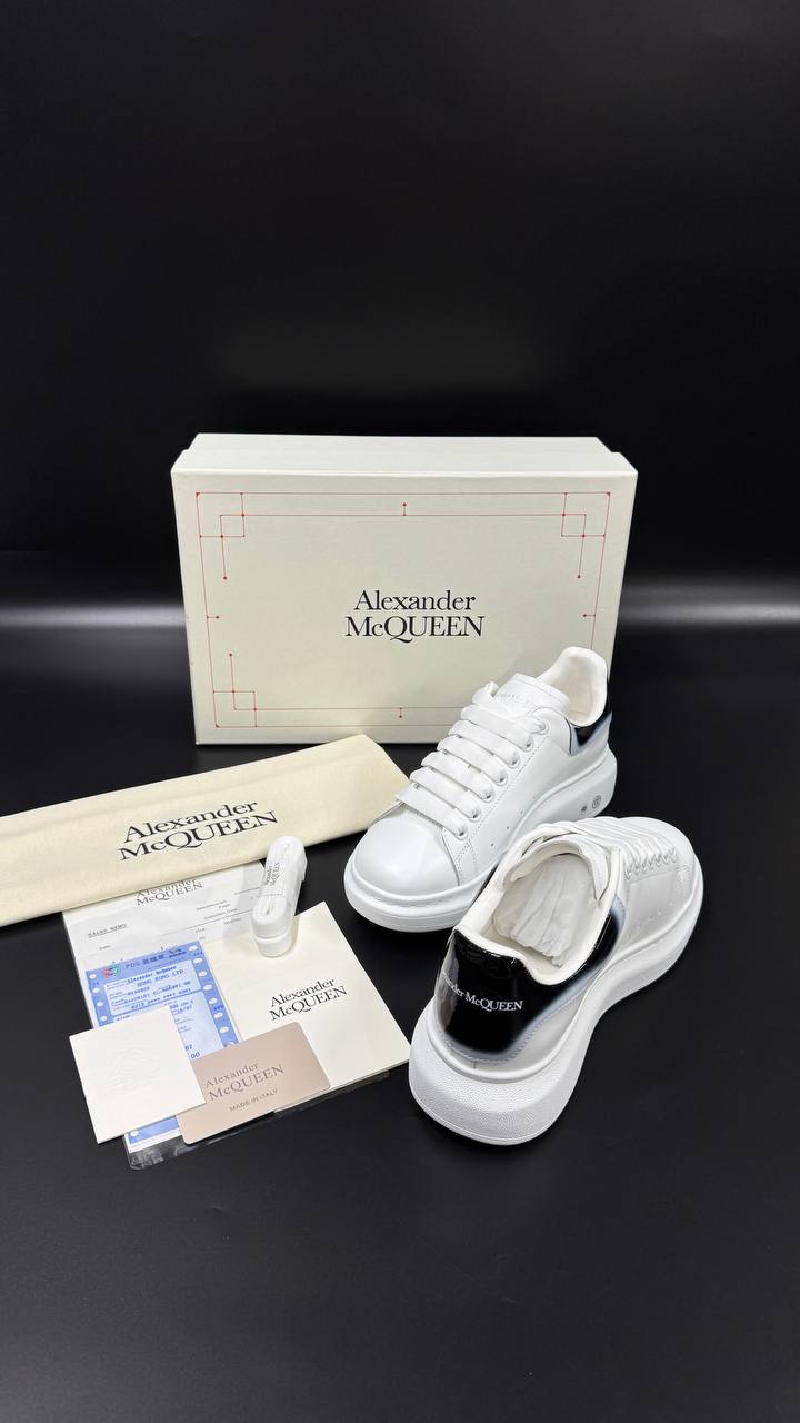 ALEXENDER MCQUEEN PATIKE
