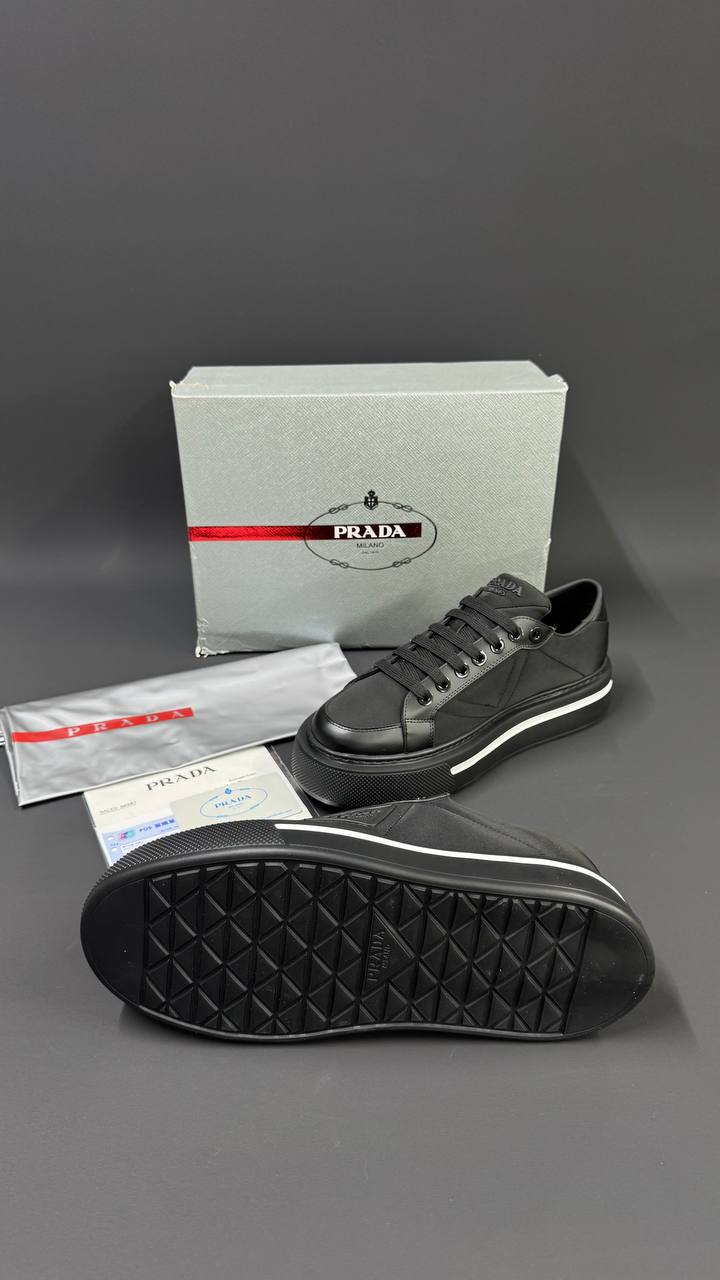 PRADA PATIKE