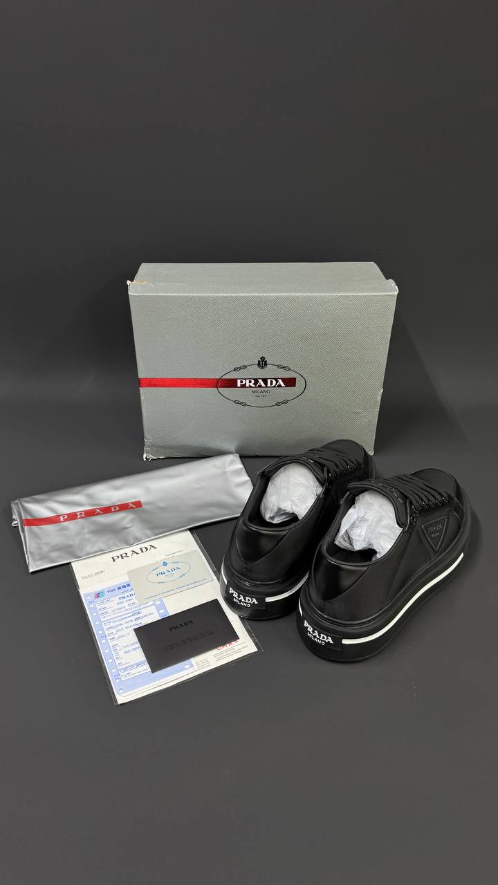 PRADA PATIKE